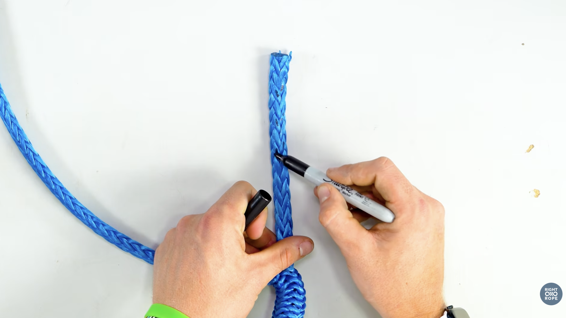 mark the v strands locking brummel splice