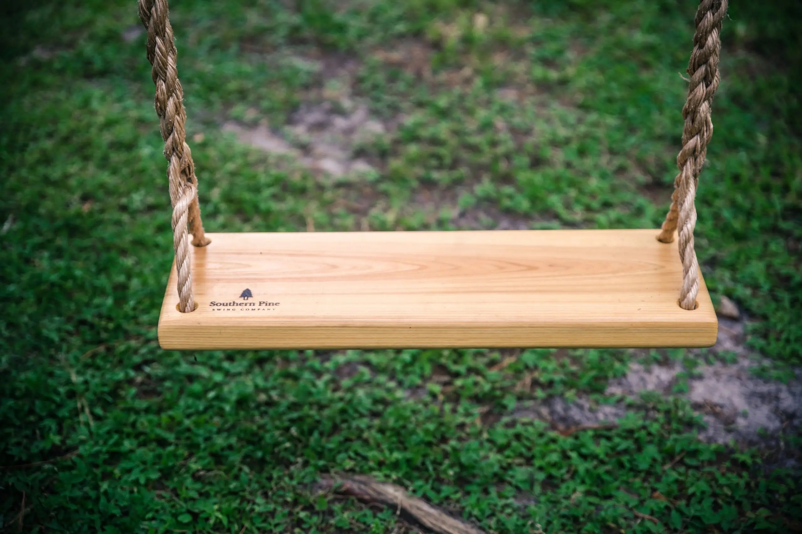Tree Swing w/knotted climbing rope and hanging hardware
